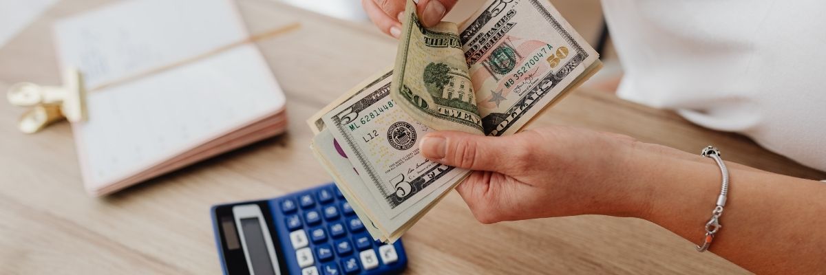 How to Practice Mindful Spending Every Day